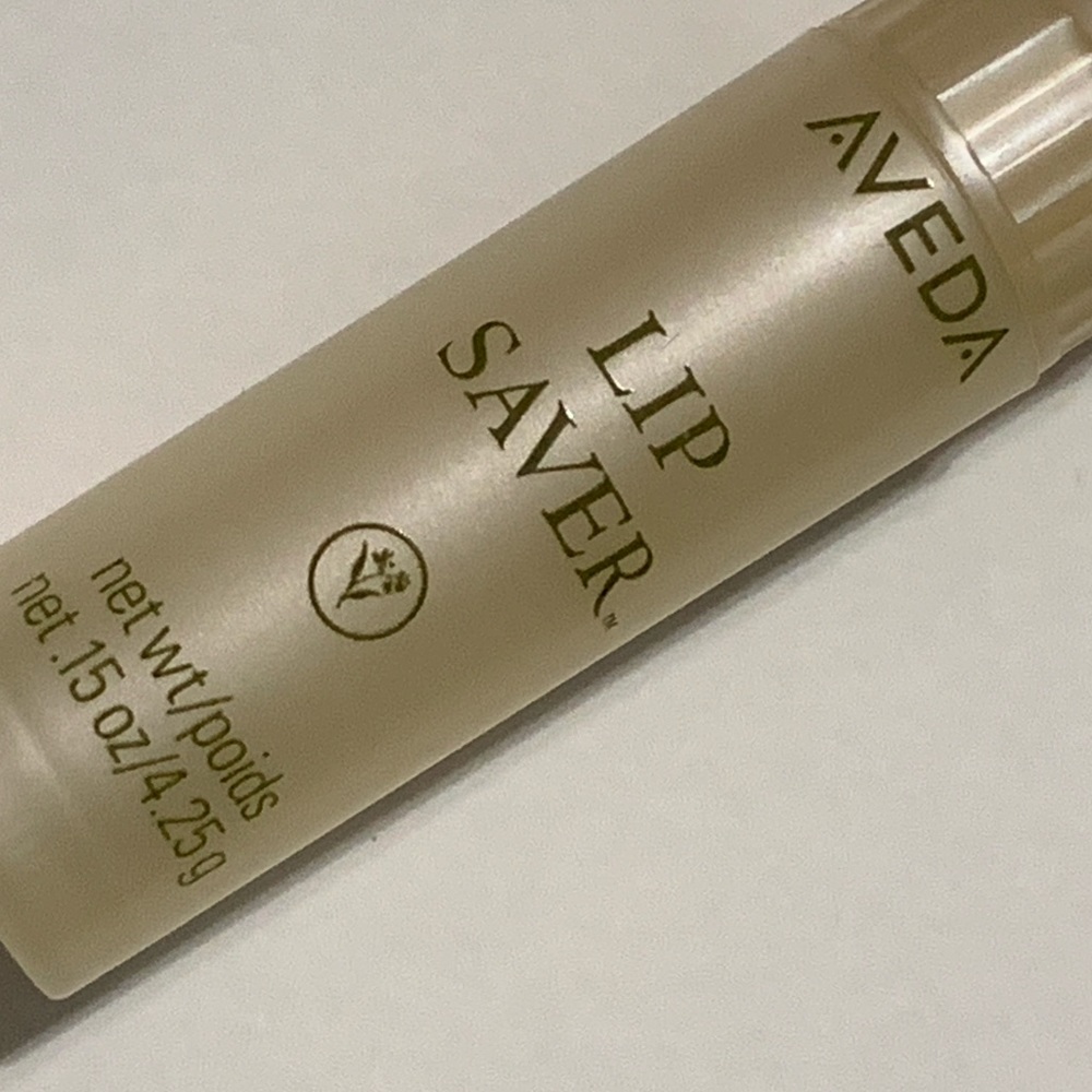 NWT AVEDA Lipsaver
